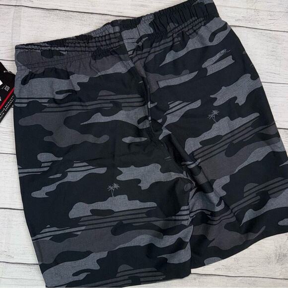 Travis Mathew NWT Men's Leader Board Performance Shorts Golf Black Size Small - Picture 8 of 9